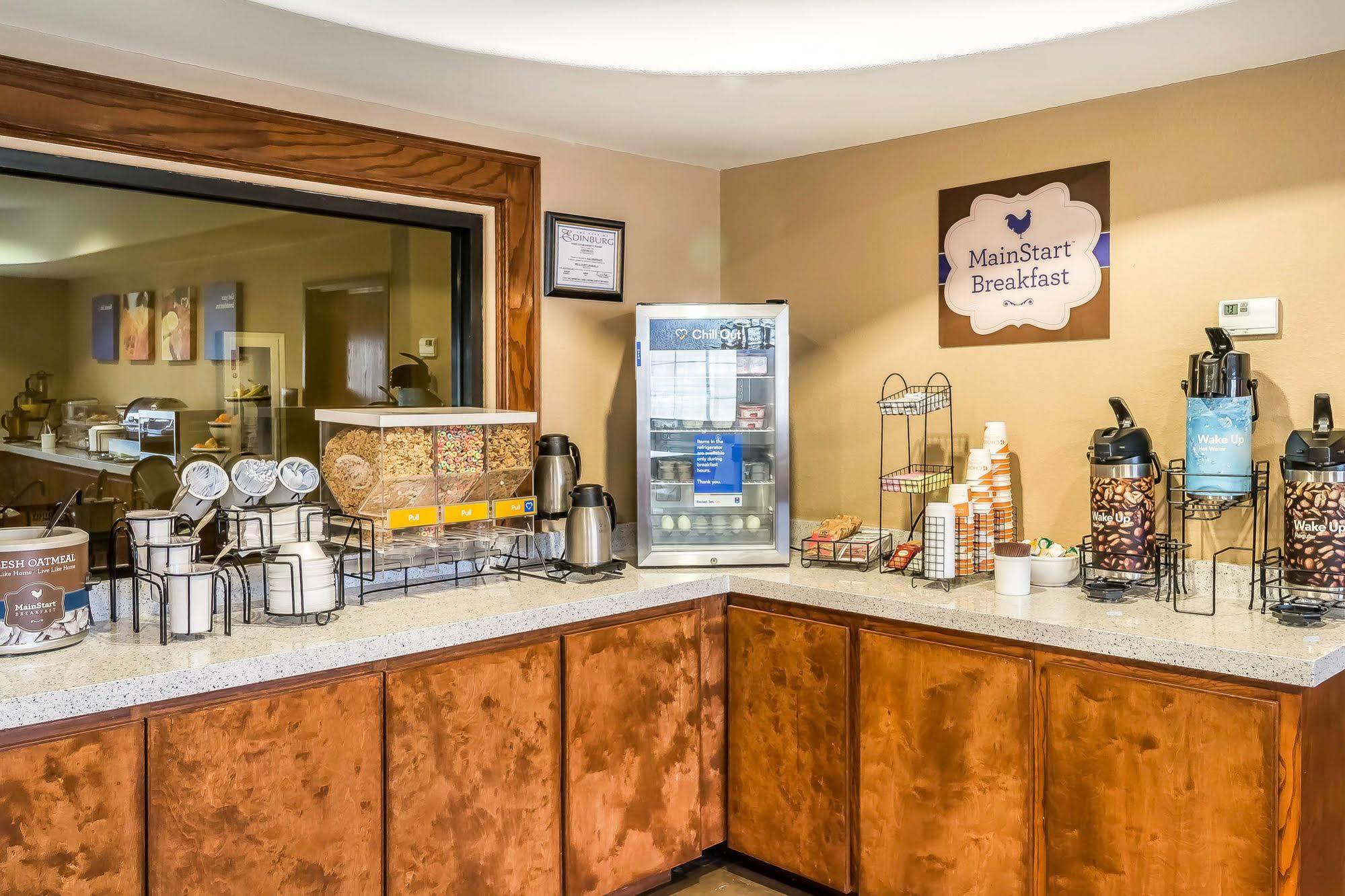 Mainstay Suites Edinburg Luaran gambar