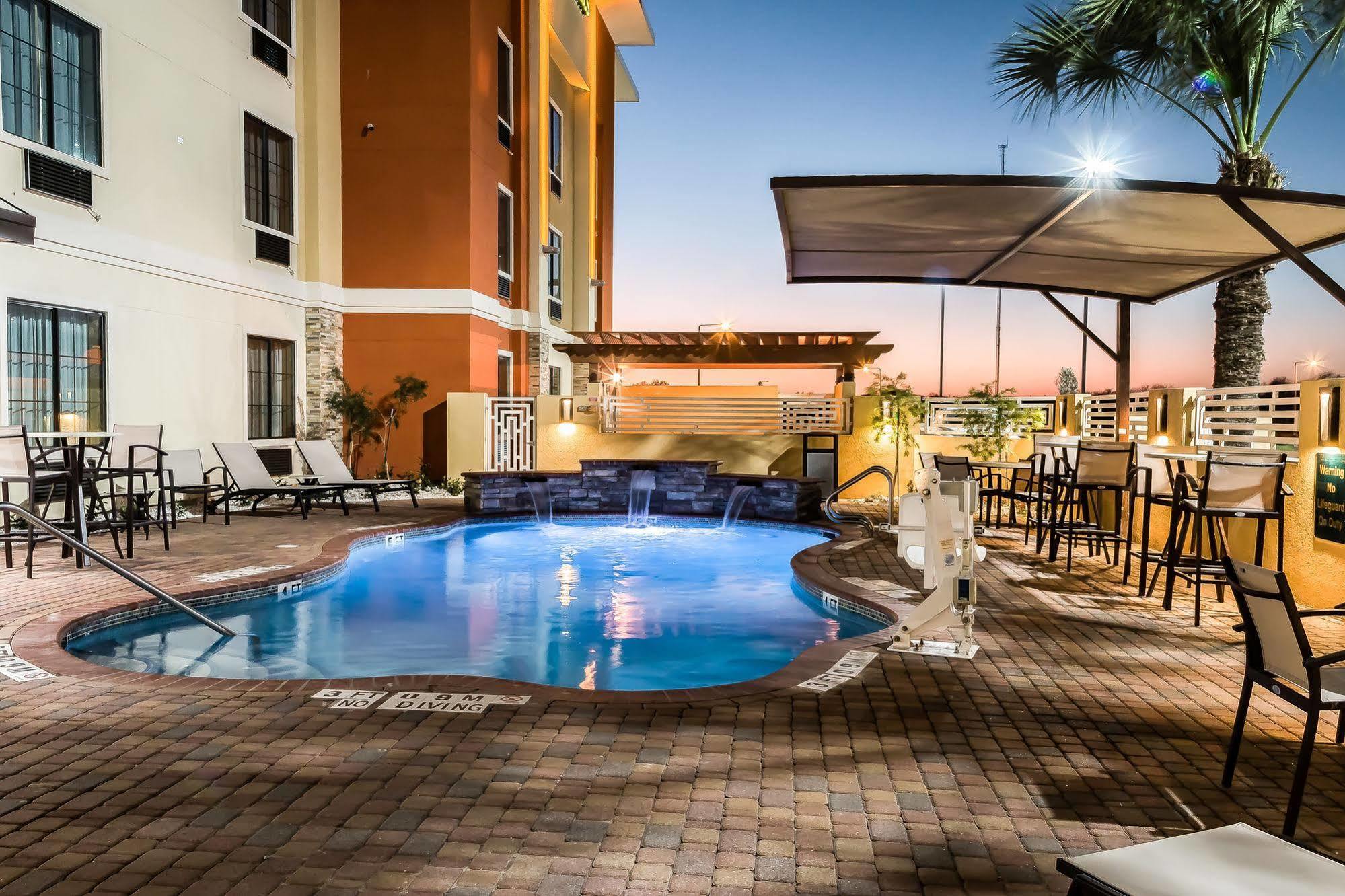 Mainstay Suites Edinburg Luaran gambar