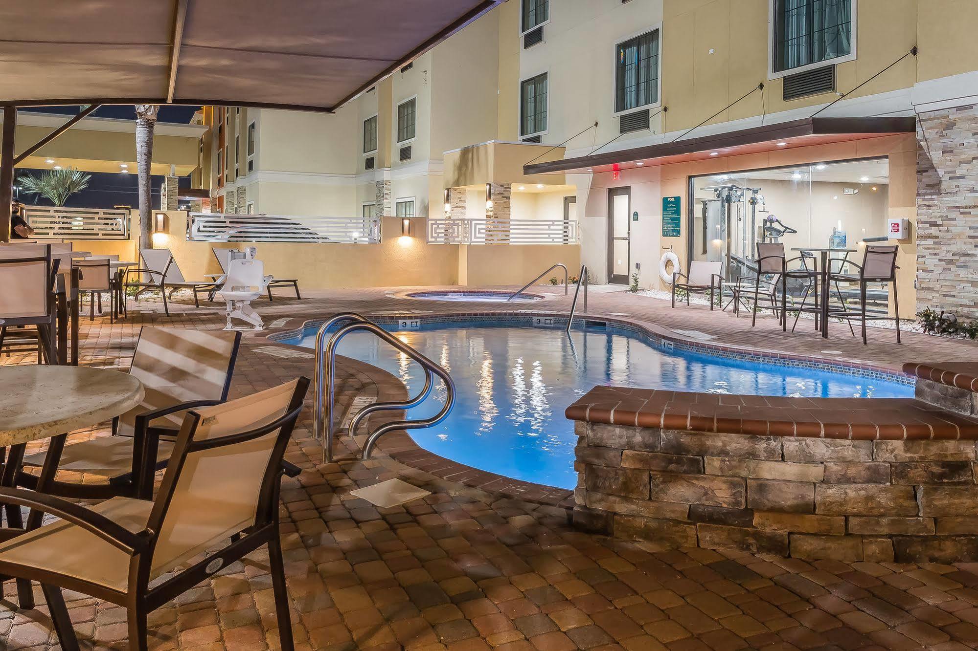 Mainstay Suites Edinburg Luaran gambar